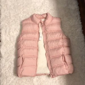 GAP Sherpa lined vest- girls size XXL